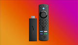 Amazon Fire TV Stick con mando a distancia por voz Alexa (incluye controles de TV), TV gratuita y en directo sin cable ni satélite, dispositivo de streaming HD.