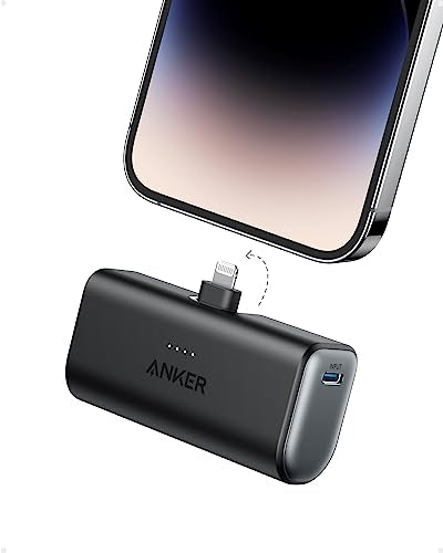 Anker Nano Power Bank con conector Lightning incorporado, cargador portátil 5.000mAh MFi Certified 12W, compatible con iPhone 14/14 Pro / 14 Plus / 14 Pro Max, iPhone 13 y 12 Series (Negro)